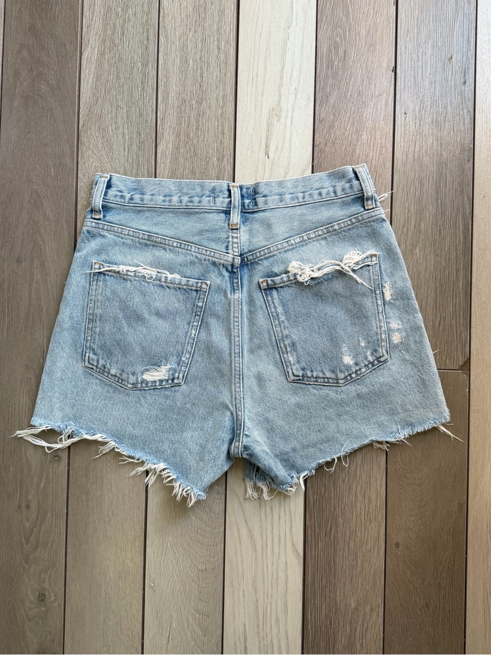 Agolde Parker Long Distressed Denim Shorts - Picture 8 of 8